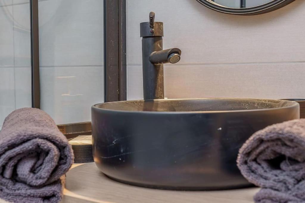 Appartement Climatise Avec Terrasse Tout Equipe A 5Min De La Gare St Charles 마르세유 외부 사진